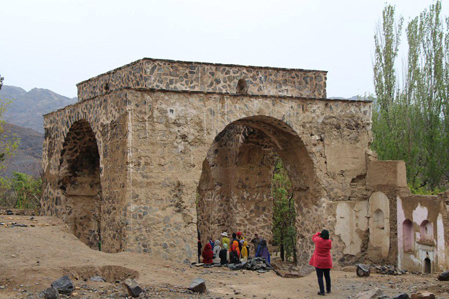 مجله گردشگری آتشکده نطنز